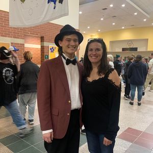 Meet your Posher, Gretchen